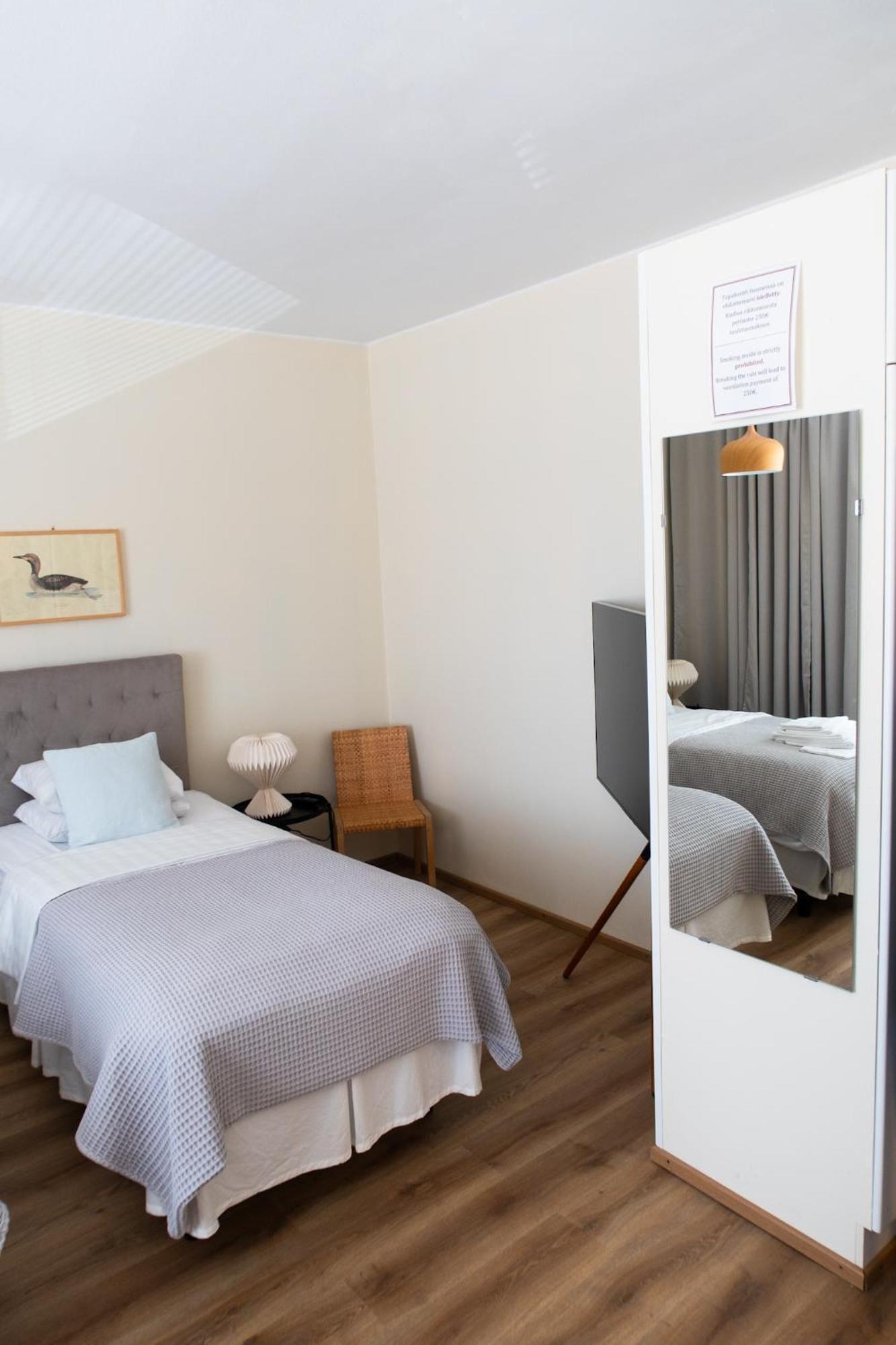 Hotel Homeland Тампере Екстериор снимка